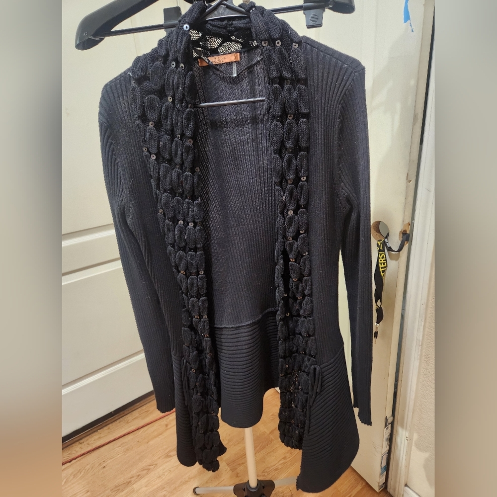 Belldini Elegant Black Women's Sweater Size L - Picture 7 of 15